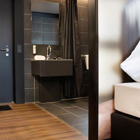 Rhe Hotel By Wmm Hotels 莱瑙 外观 照片