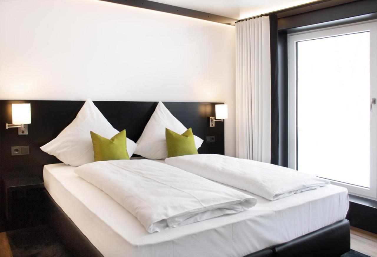 Rhe Hotel By Wmm Hotels 莱瑙 外观 照片