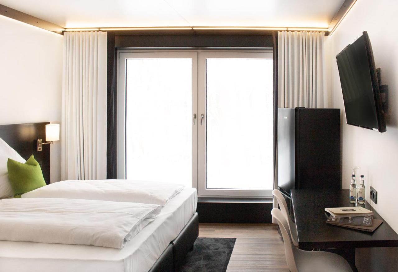 Rhe Hotel By Wmm Hotels 莱瑙 外观 照片